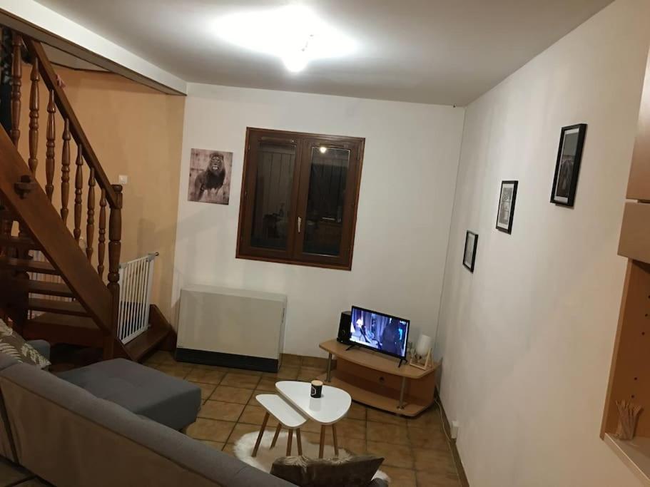 Maison De Ville Romorantin-Lanthenay Bagian luar foto